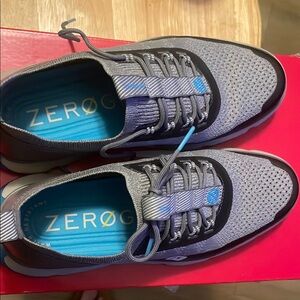 Men's Gray Athletic Shoes
